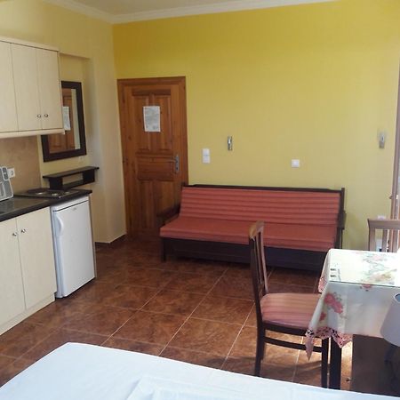 Montemar Studios & Apartments Αρκάσα Εξωτερικό φωτογραφία